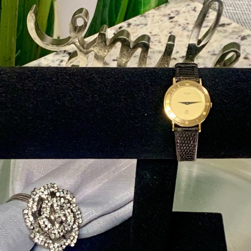 Vintage Gucci Women's Watch 3000L Classic 1980s Gold Plated